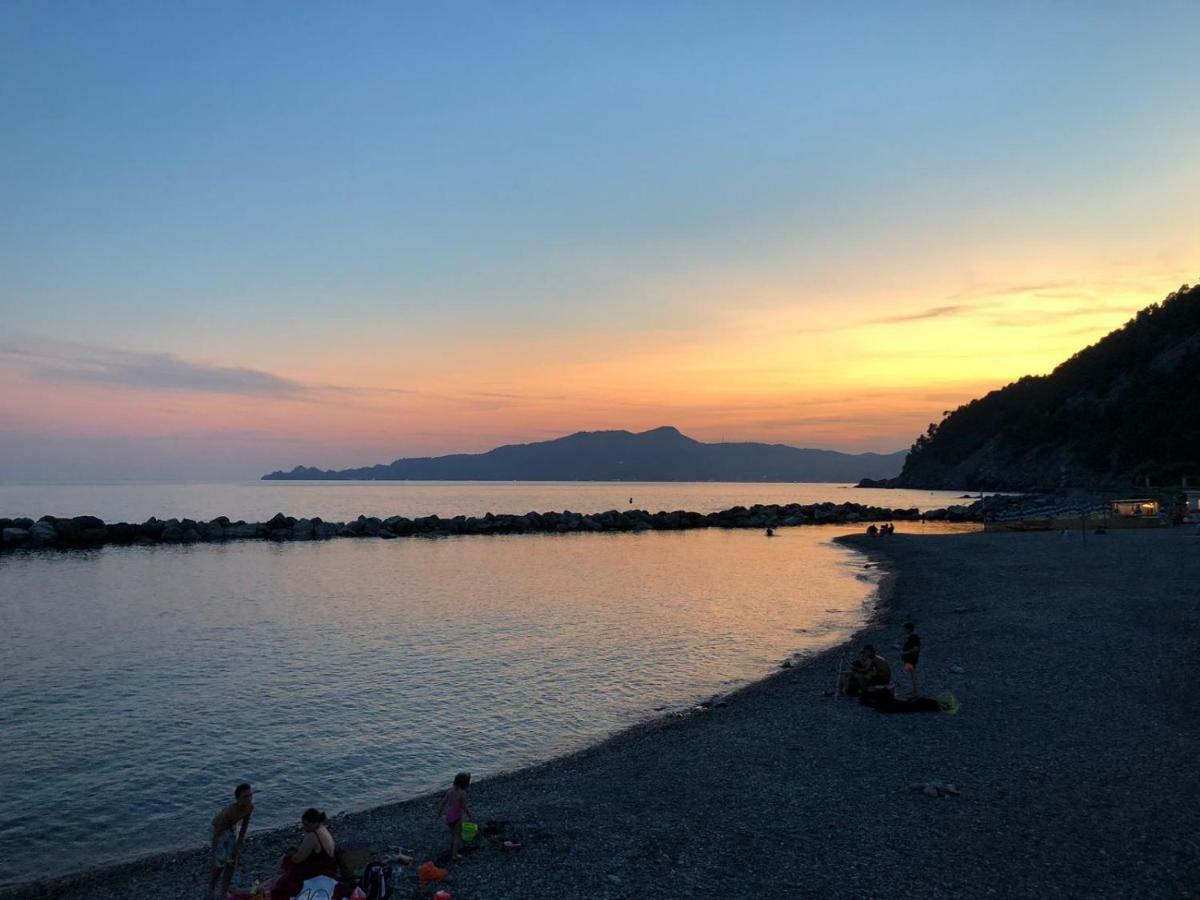 A.A.U.T Appartamento Villa Preli Chiavari Exteriér fotografie